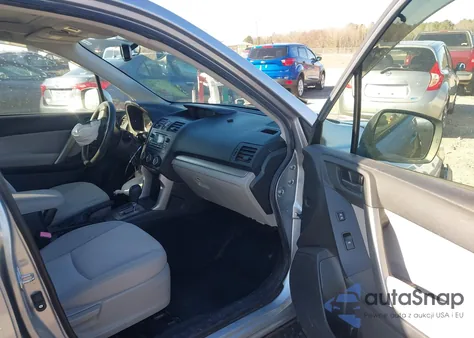 2015 Subaru Forester 2.5I Premium z USA, uszkodzony, nr VIN JF2SJADC1FH827078